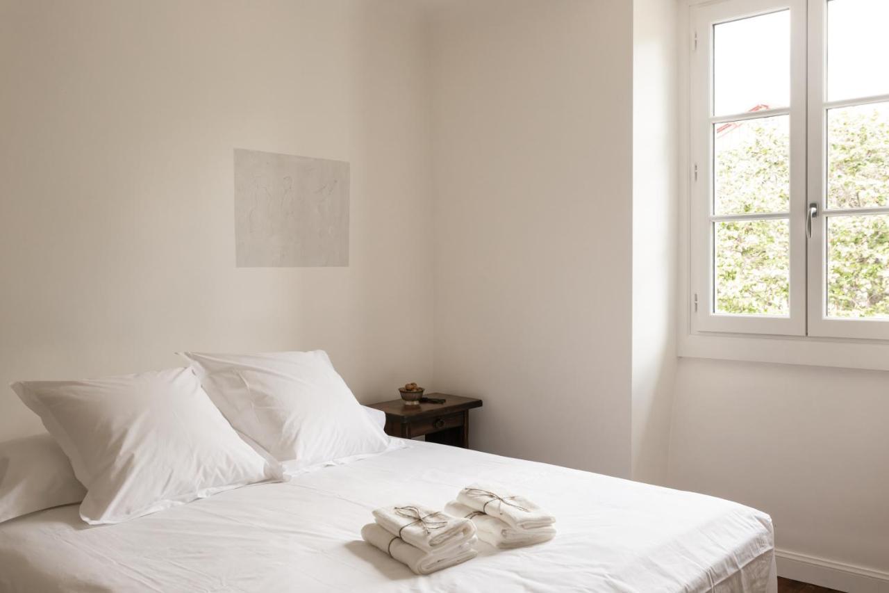 Maison Gamboia, Chambres D'Hotes Au Calme Avec Jardin Hasparren Exterior photo